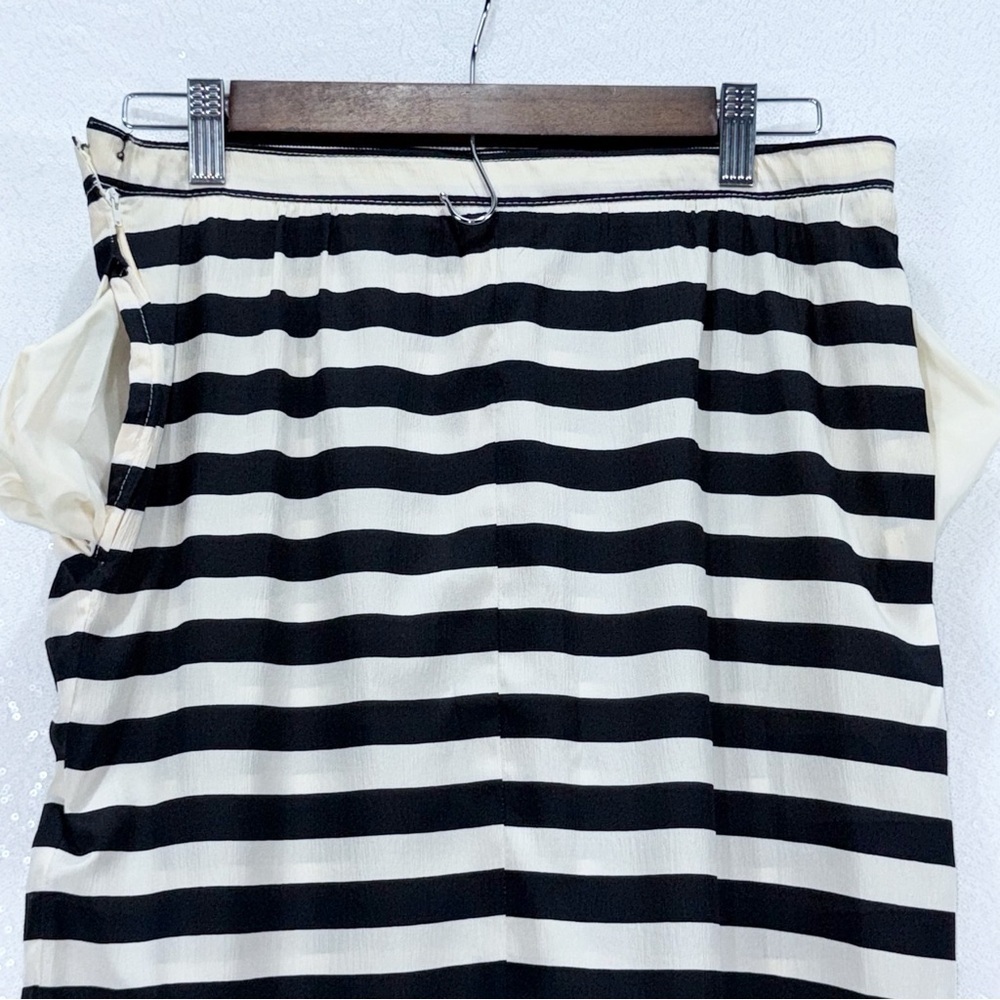 Emanuel Ungaro Black and White Midi Pencil Skirt - Picture 11 of 15